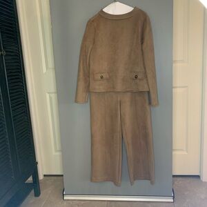 Ann Taylor BrownTwo-Piece Set